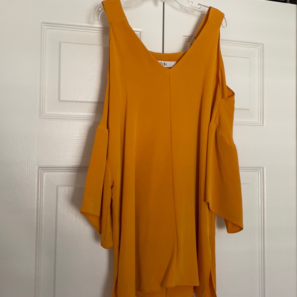 Tibi Cold Shoulder top - Picture 2 of 7